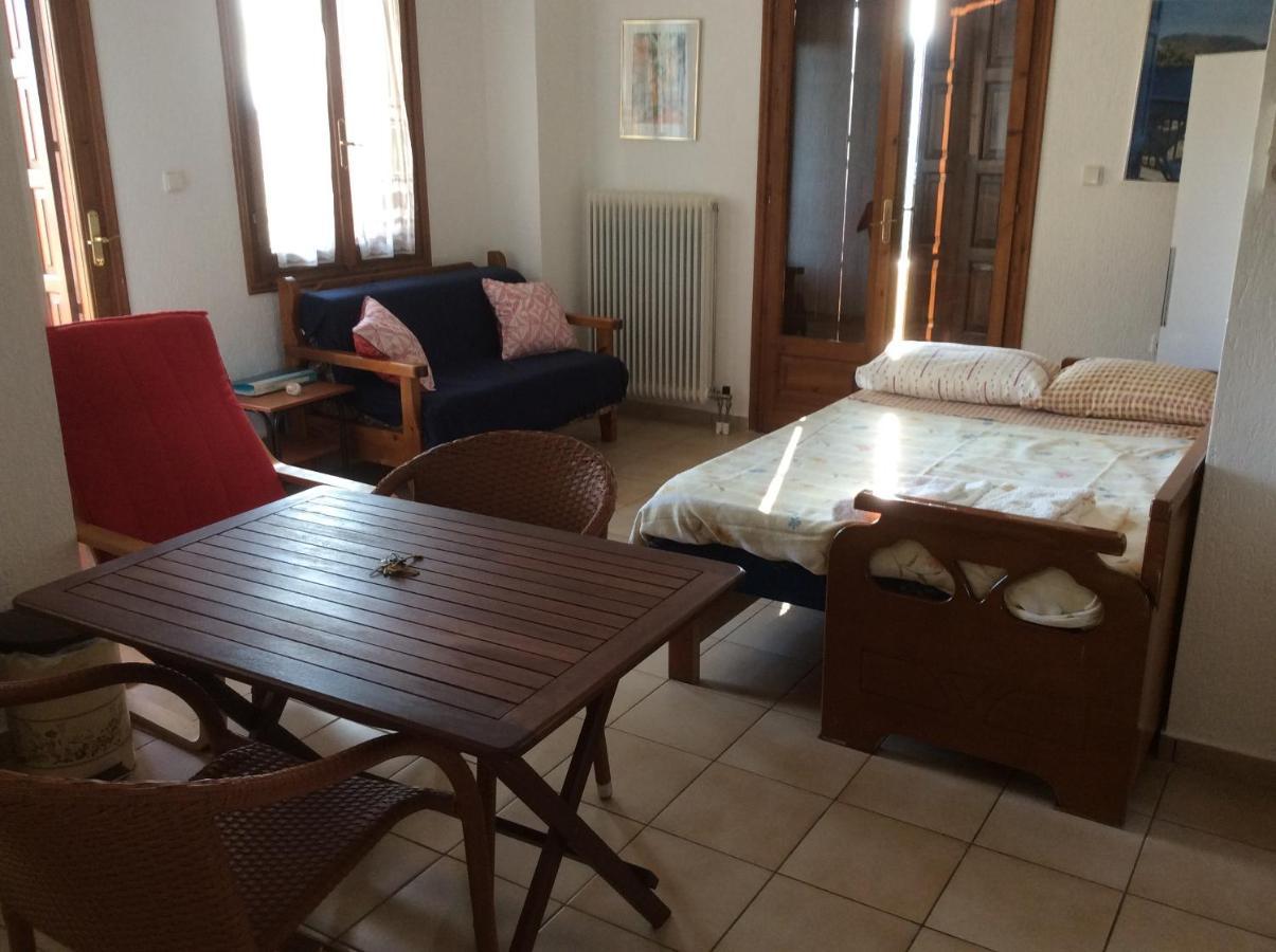 אמליאפולי Villa Christina מראה חיצוני תמונה