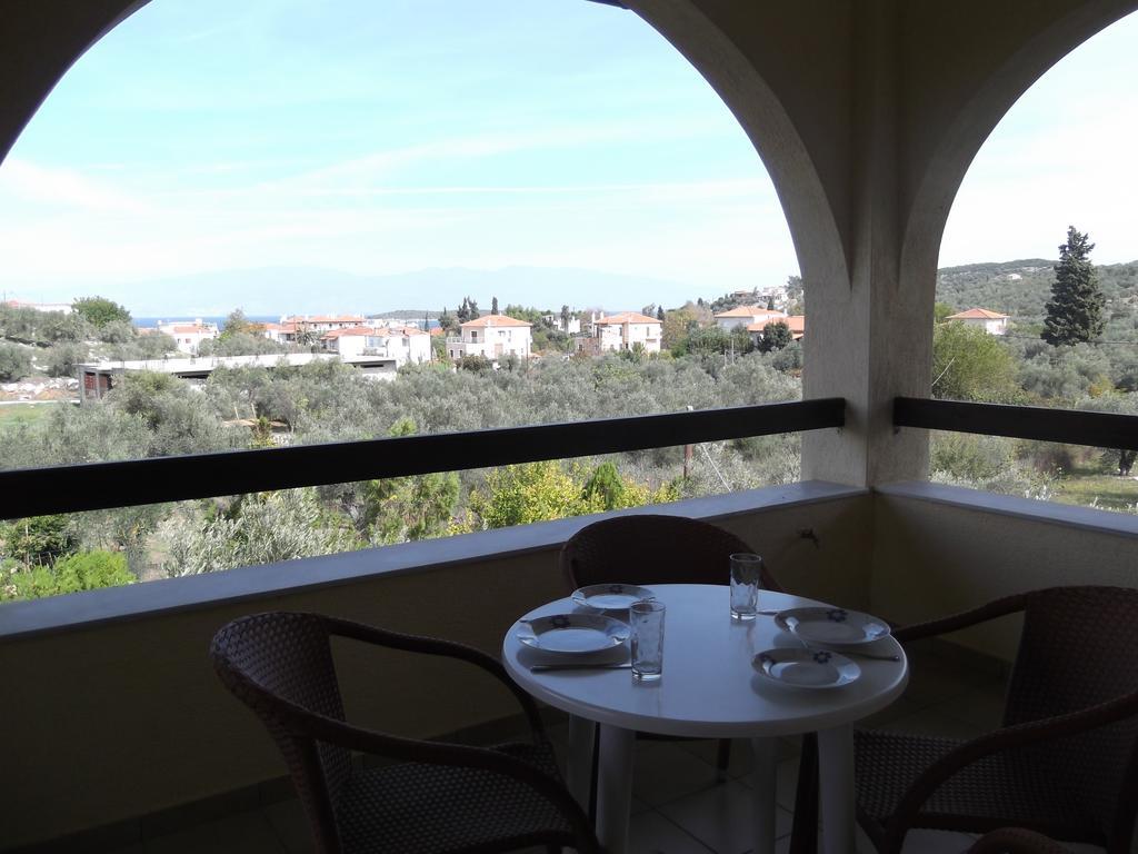 אמליאפולי Villa Christina חדר תמונה