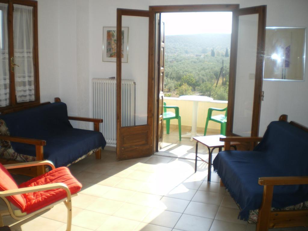אמליאפולי Villa Christina חדר תמונה
