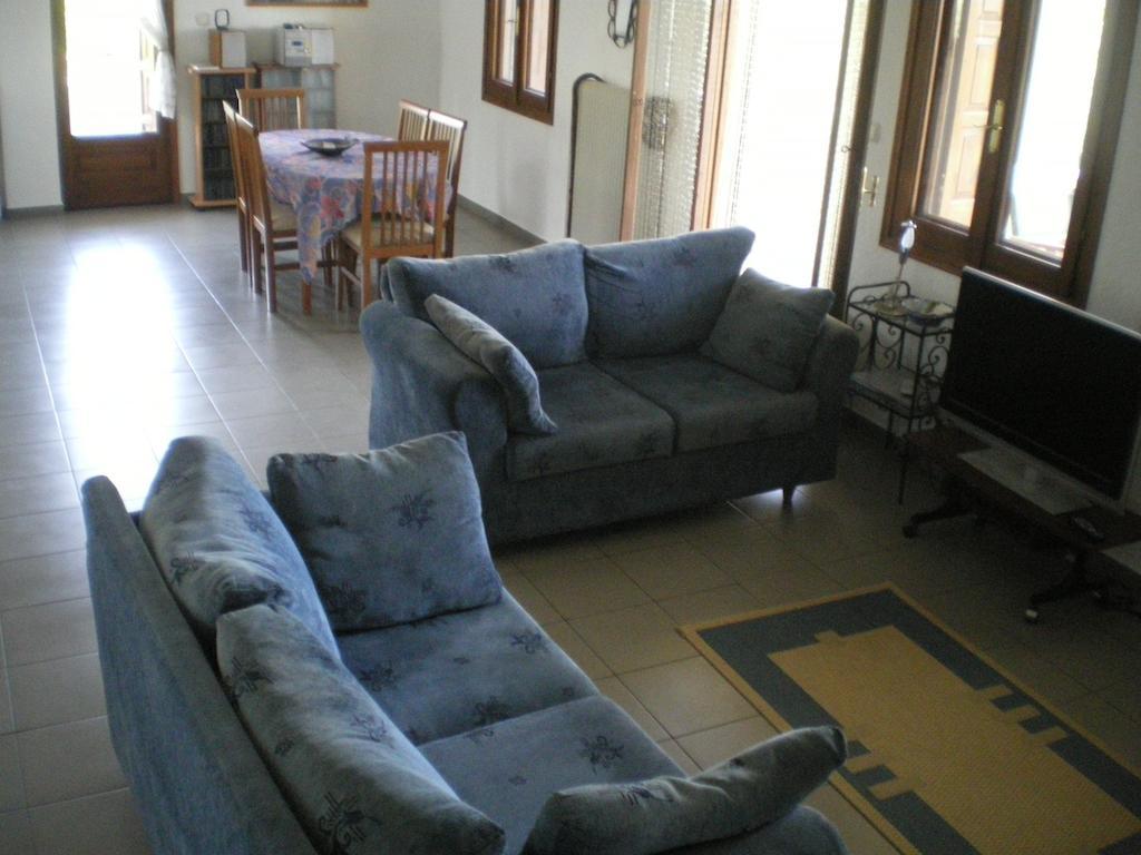 אמליאפולי Villa Christina חדר תמונה