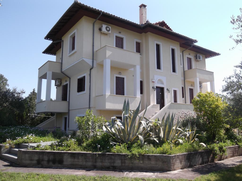 אמליאפולי Villa Christina חדר תמונה